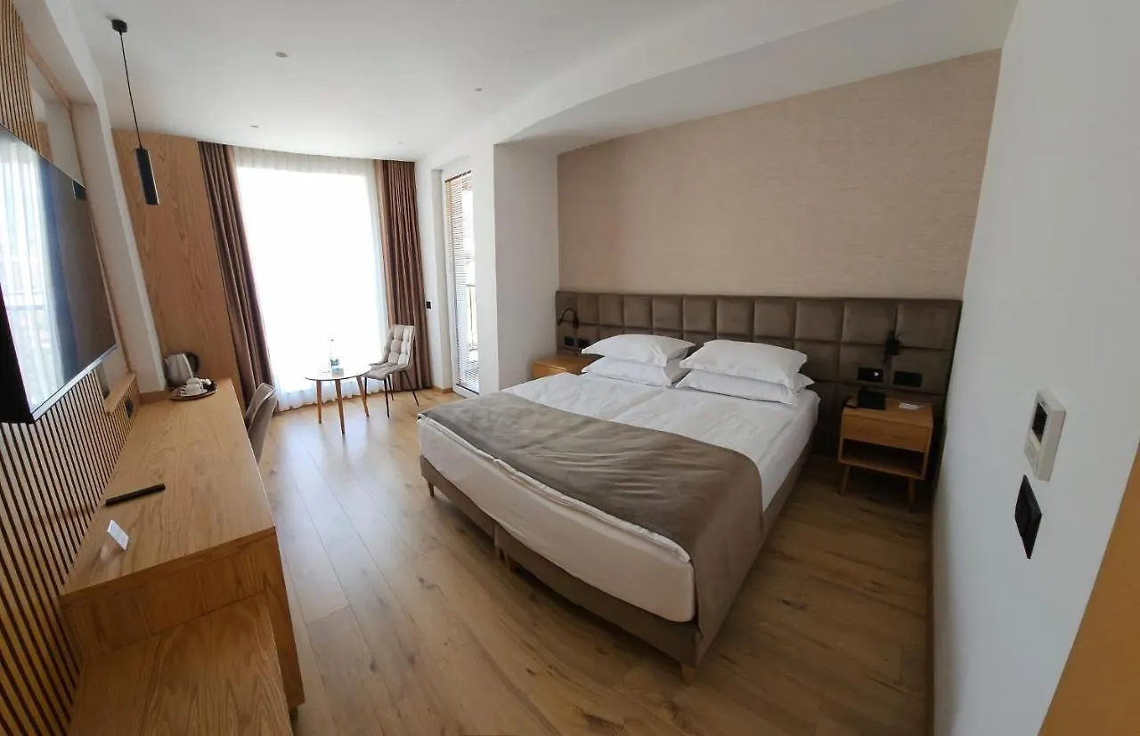 Sibb Hotel ティラナ 0*,  アルバニア