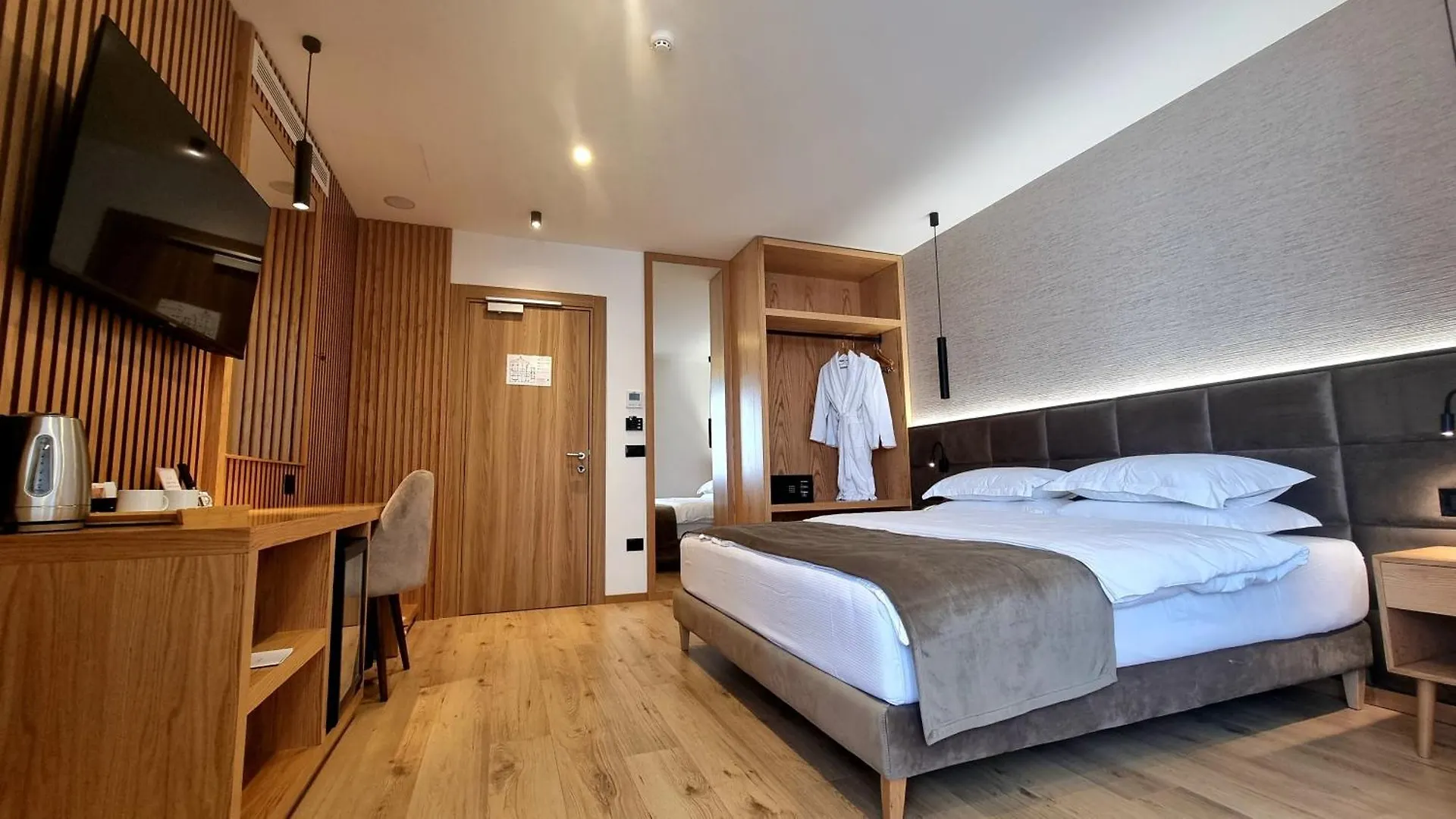 Sibb Hotel Tirana