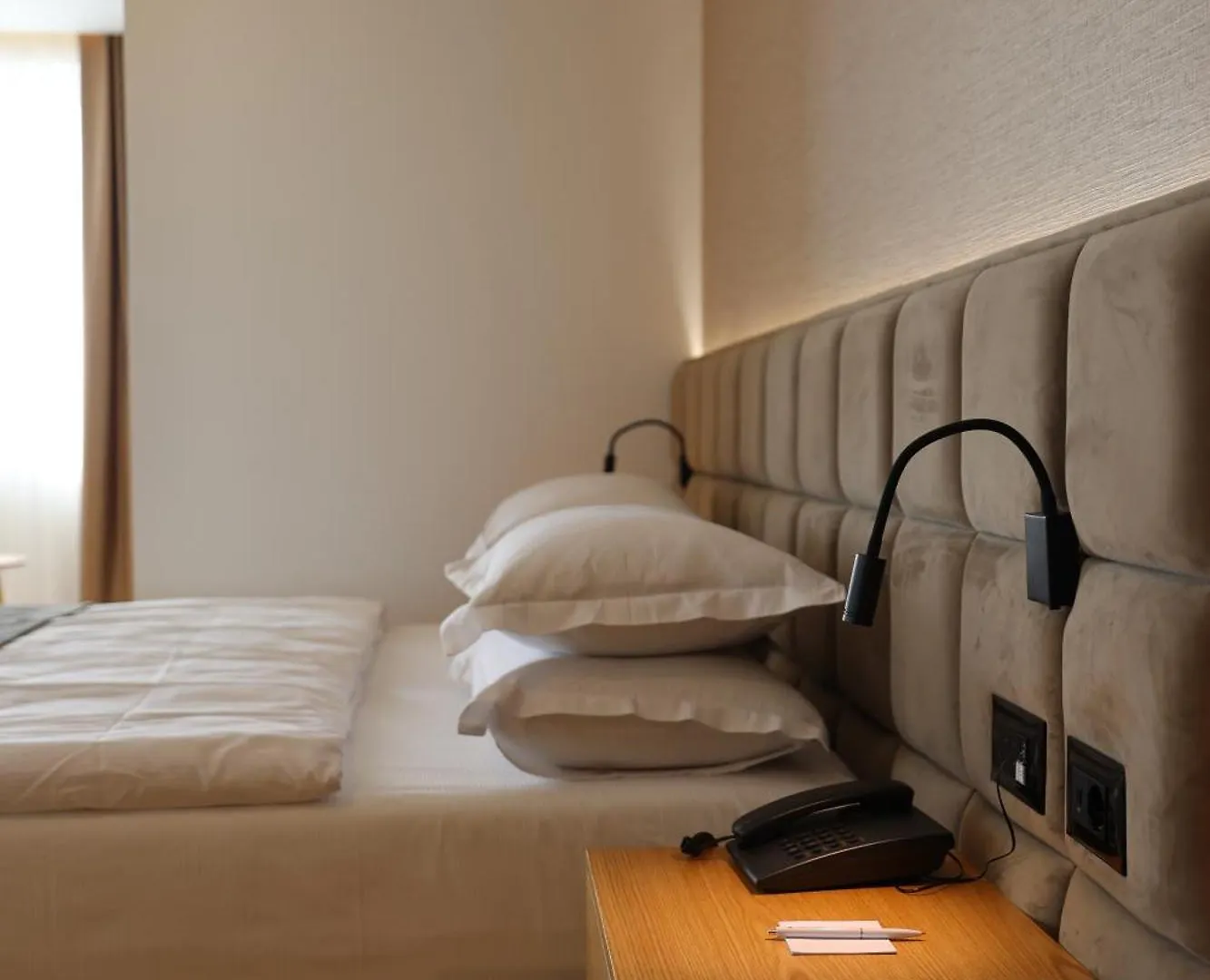 Sibb Hotel ティラナ アルバニア
